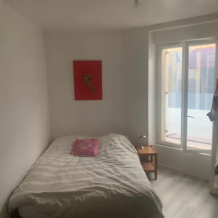 Duplex De 100m2 Et Garage, 17e * Paris