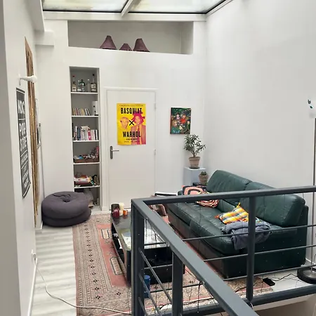 Duplex De 100m2 Et Garage, 17e Paris